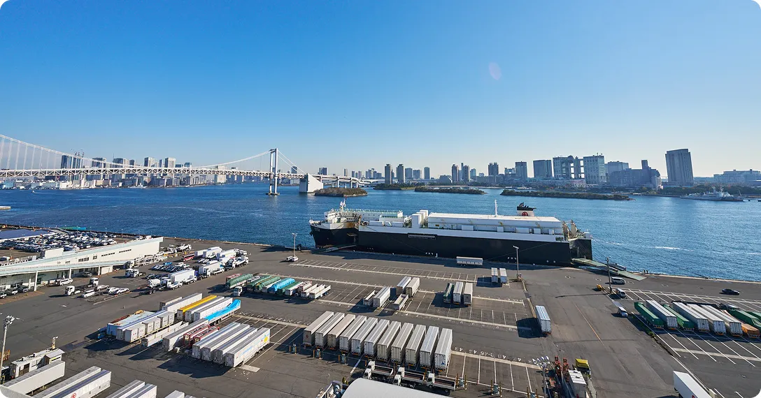 北海道～大阪に13拠点23の倉庫