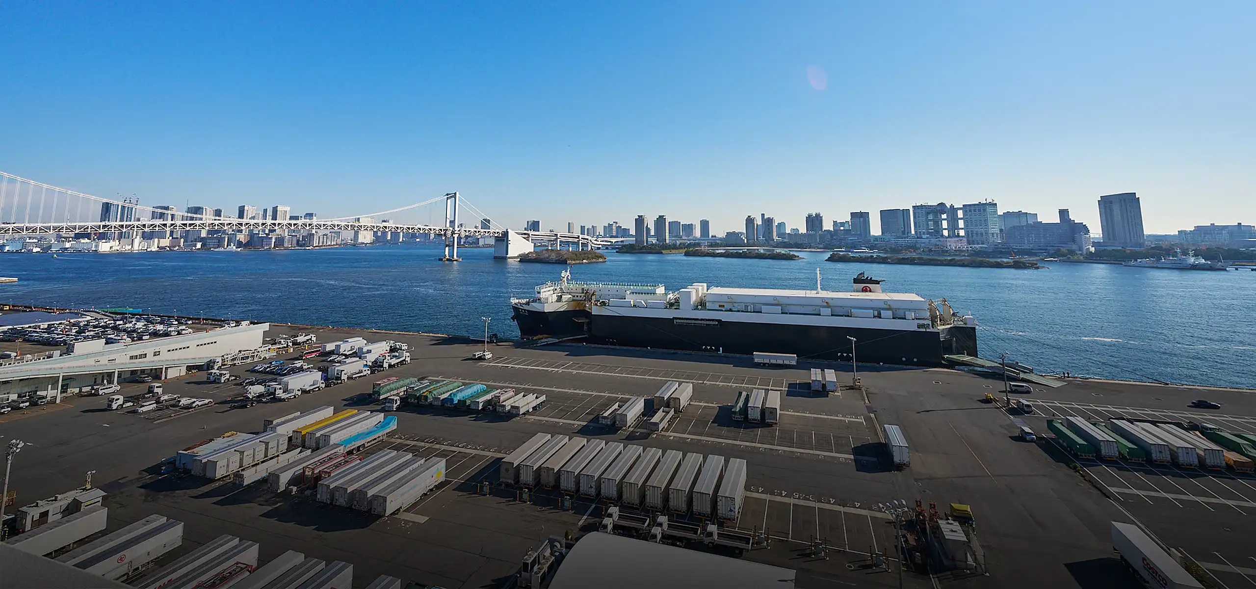 RORO船運航のパイオニア 栗林商船